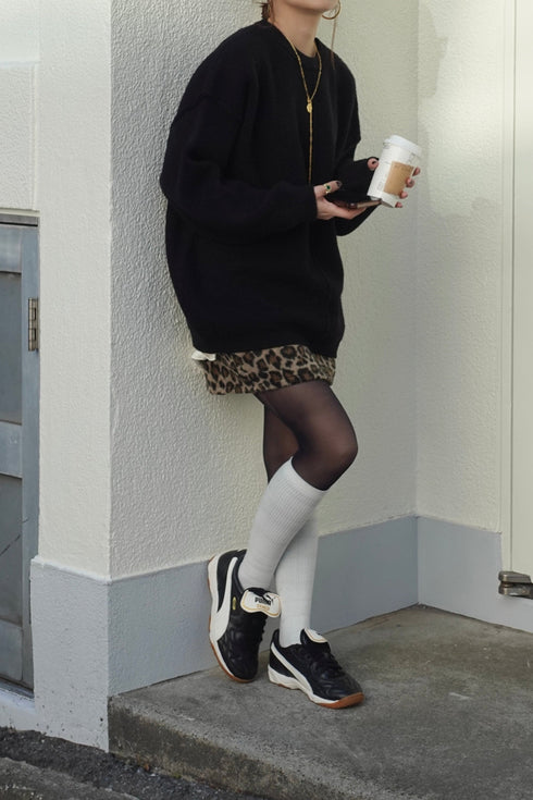 ベーシックルーズニット